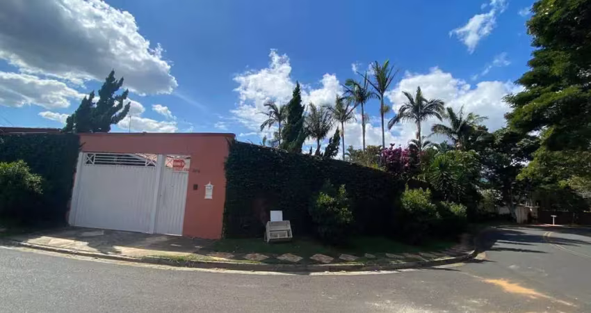 Casa com 3 quartos à venda no Jardim Paulista, Atibaia 