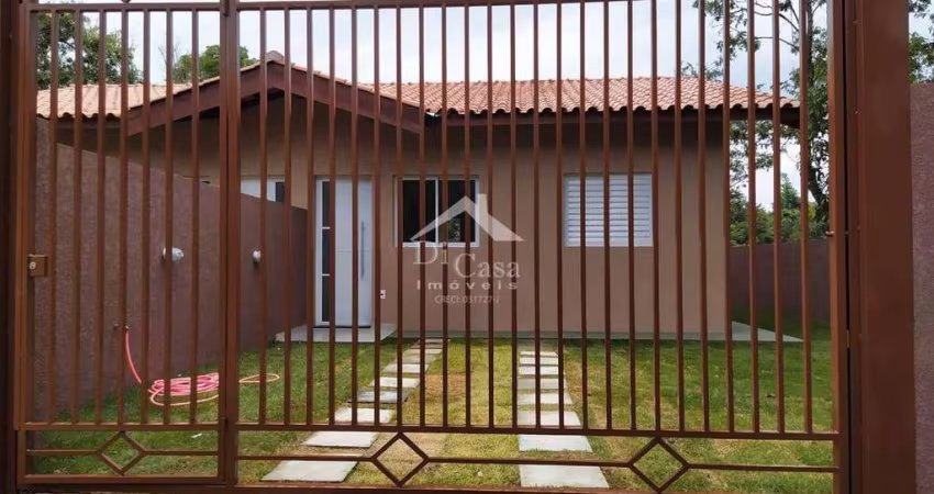 Casa térrea para venda com 2 dormitório - Jardim Santo Antônio - Atibaia - S.P.