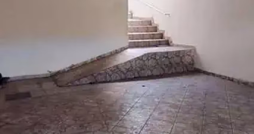 Excelente casa com edicula para locação – 3 dormitórios (1 suíte) no alvinópolis