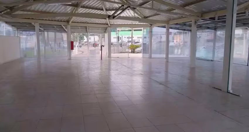 Salão comercial de 929m² na melhor localização de atibaia – praça pio xii
