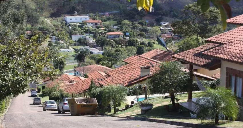 Casa em condomínio fechado em atibaia - porteira fechada