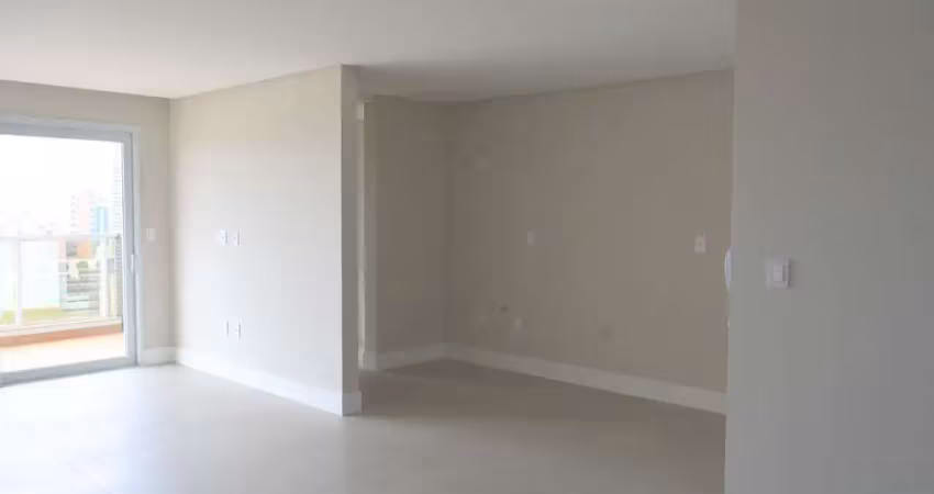 Apartamento com 3 quartos, 3 suítes disponível para venda. com 121 m² localizado no bairro kobrasol em são josé/sc