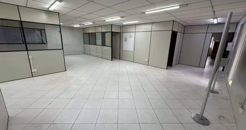 Barracão / Galpão / Depósito para alugar na Rodovia BR-101, Barreiros, São José