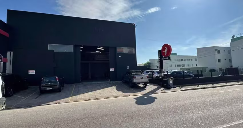 Pavilhão para locação com metragem de 350m² localizado no bairro areias em são jose sc