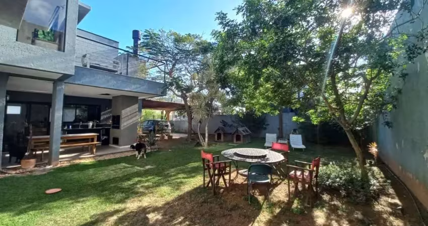 Casa com 4 quartos à venda no Rio Tavares, Florianópolis 