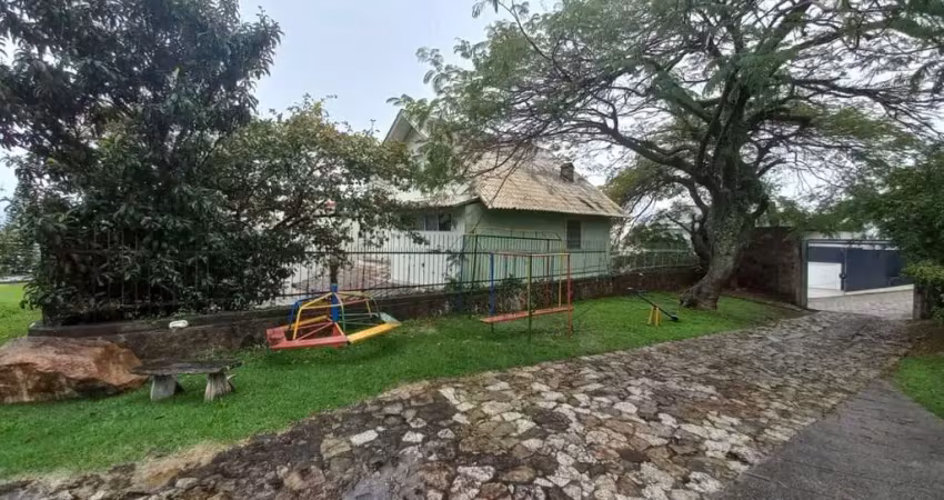 Casa no bairro da trindade em terreno amplo de 1272m²