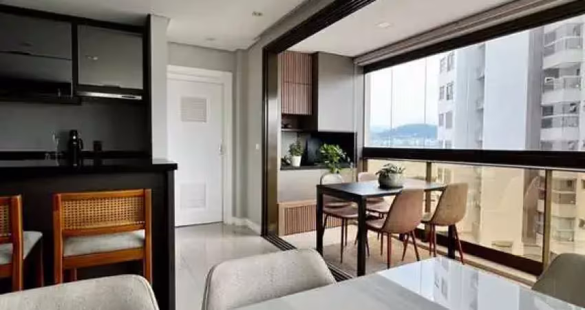 Apartamento com 3 quartos, 1 suíte à venda, 110 m² no bairro estreito - florianópolis/sc
