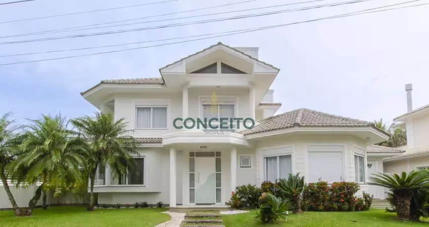 Casa à venda com 343m² de área privativa de 4 suítes no village club na sc 401