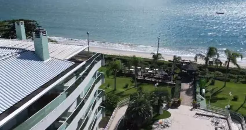 Cobertura com 3 quartos, 3 suítes, escritório, mobiliada,  à venda,com 328 m² pé na areia na cachoeira do bom jesus - florianópolis/sc