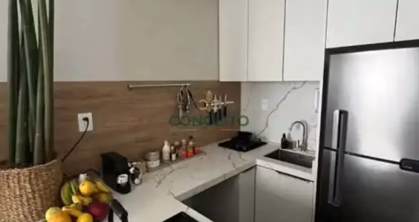 Apartamento a venda mobiliado, com 1 quarto no centro de florianópolis, com vista da ponte hercilio luz