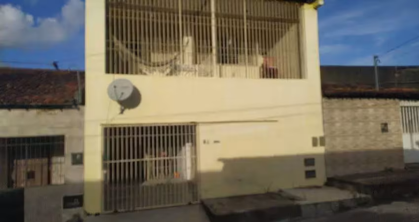 Casa com 6 quartos à venda no Eduardo Gomes, São Cristóvão 