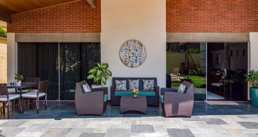 Casa de condomínio com à venda com 470m², 4 suítes e 3 vagas em Alphaville , Santana de Parnaíba