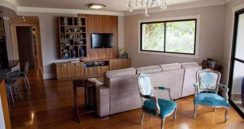 Apartamento com 140m²,  3 quartos (1 suíte) e 3 vagas a venda em Pinheiros, São Paulo