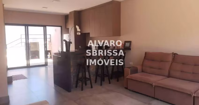 Casa com 3 dormitórios sendo 1 suíte na Vila Martins em Salto SP