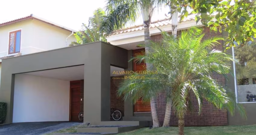 Casa com 3 suites - Estuda permuta e proposta.   Gostou?  Faça!!!