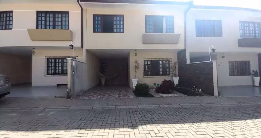 Casa para venda em curitiba, boqueirão, 3 dormitórios, 1 suíte, 3 banheiros, 1 vaga