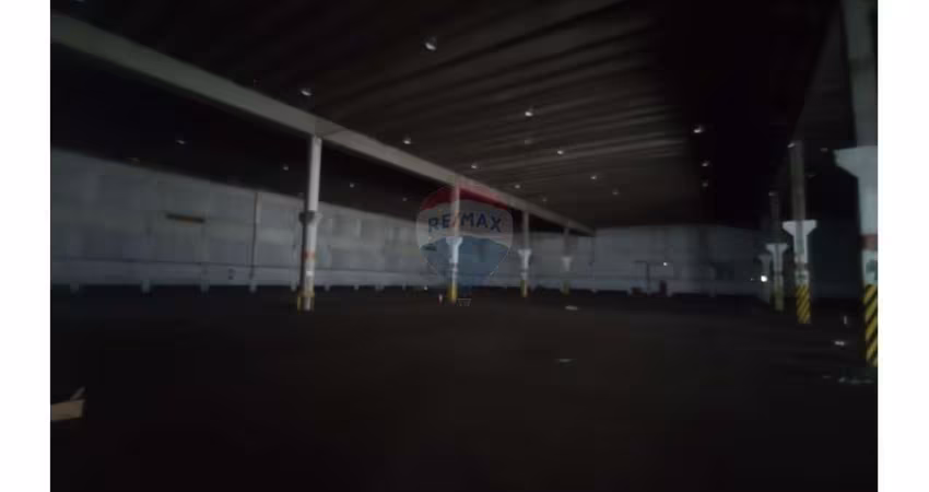 Galpão com zoneamento industrial para locação na Marginal Tietê - Total ou Parcial.