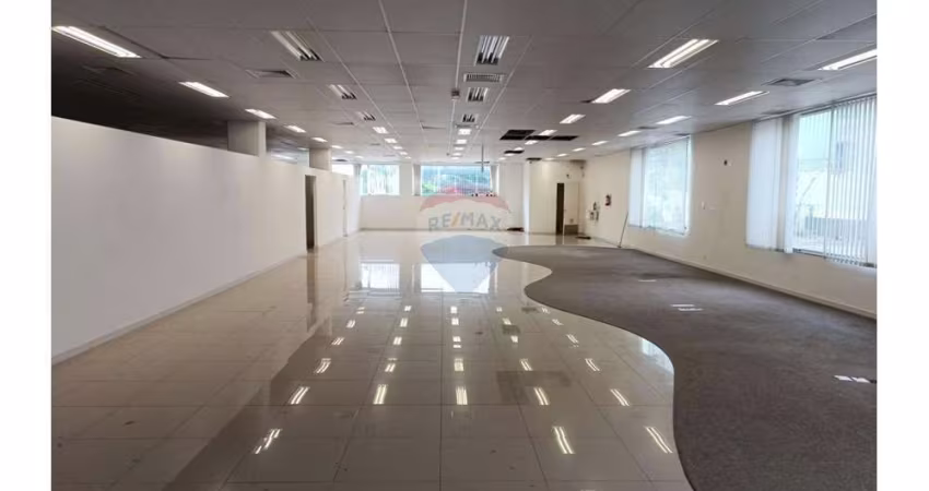 Locação de ponto comercial - 1.756,80m² área construída - Ipiranga.