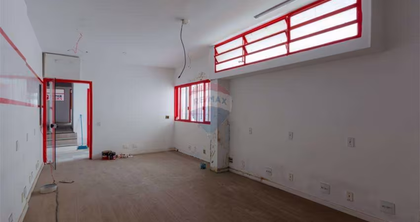 SOBRE LOJA 200 Mts  com Amplas Salas