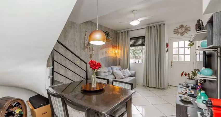 Casa com 2 Dormitórios e Planejados em Condomínio Fechado - Jardim Jaraguá, Km 22 da Rodovia Anhanguera