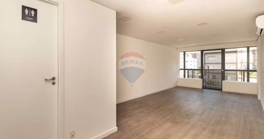 OPORTUNIDADE ÚNICA! Sala Comercial Nova 36m² na Rua Cerro Corá - Alto da Lapa (ao lado da Vila Romana)!