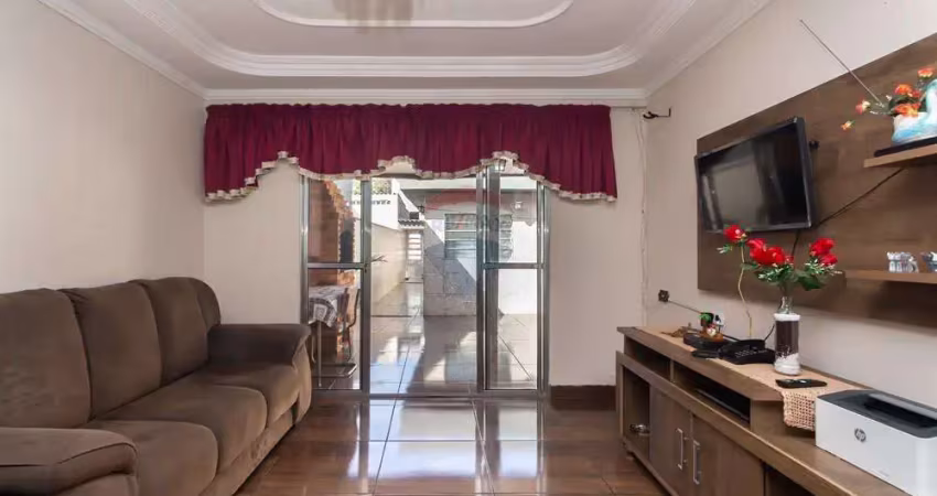 Casa com 3 quartos à venda na Praça Petrolândia, 118, Vila Santa Edwiges, São Paulo