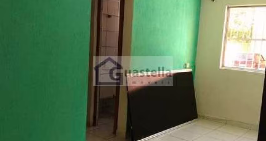 Encontre seu novo lar em Montanhão - São Bernardo do Campo! Apartamento de 74M² com 2 dormitórios e 1 banheiro, por R$ 205.000 para venda . Confira!