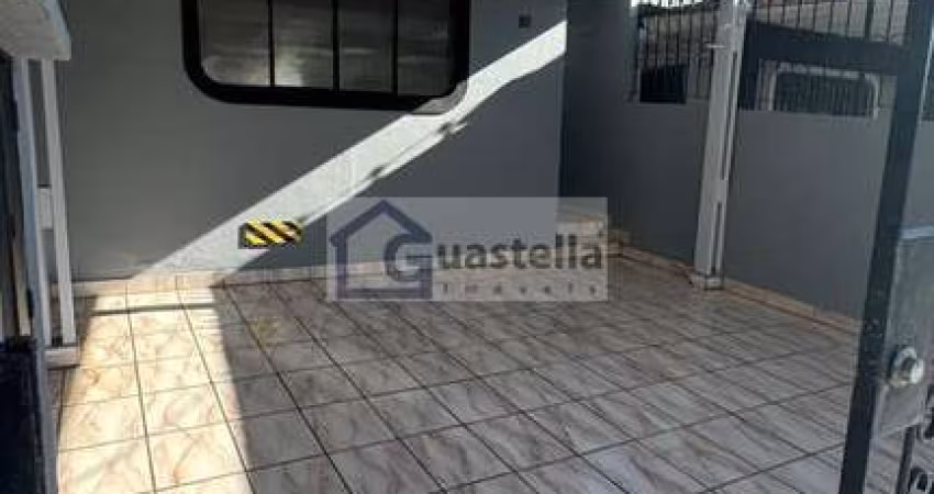 Casa Térrea em Jardim Ipanema - 2 Dormitórios e Suíte