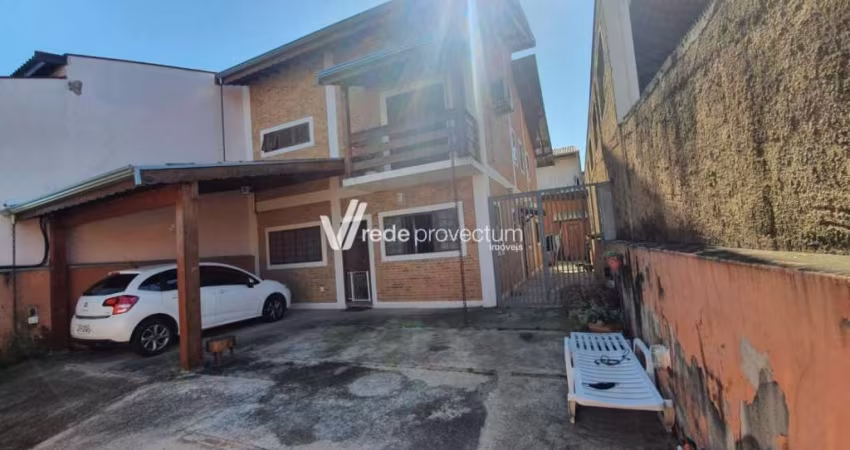 Casa com 3 quartos à venda na Rua Frederico Kaschel, 480, Parque Jambeiro, Campinas