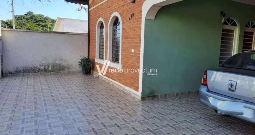 Casa com 3 quartos à venda na Rua Pompeu Carvalho de Moura, 472, Jardim dos Oliveiras, Campinas