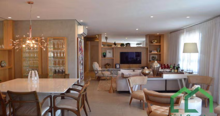 Apartamento com 3 dormitórios à venda, 213 m² por R$ 3.590.000,00 - Cambuí - Campinas/SP