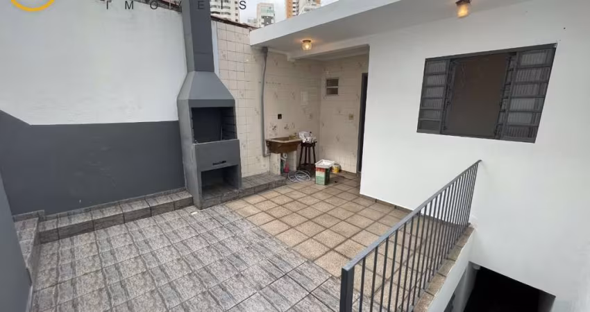 Casa com 3 quartos para alugar na Rua Camilo, 65, Vila Romana, São Paulo