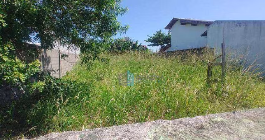 Terreno à Venda no Bairro Carianos, Florianópolis !!