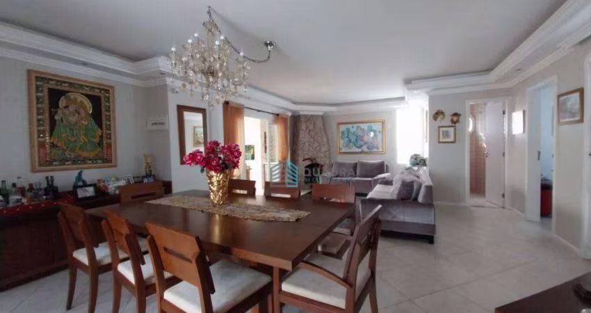 Casa com 4 dormitórios à venda, 272 m² por R$ 2.700.000,00 - Jardim Anchieta - Florianópolis/SC