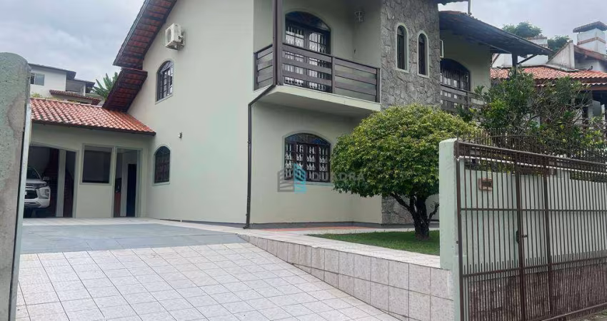 Casa com 4 dormitórios à venda, 260 m² por R$ 1.595.000,00 - Pantanal - Florianópolis/SC
