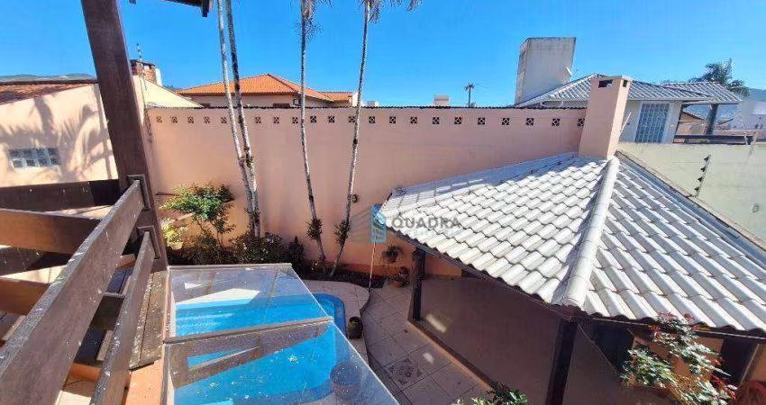 Casa à Venda e Desocupada no Santa Mônica, Florianópolis !!