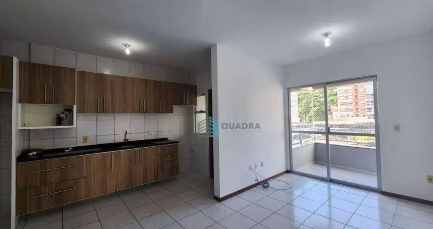 Apartamento com 3 dormitórios para alugar, 80 m² por R$ 4.700,70/mês - Itacorubi - Florianópolis/SC