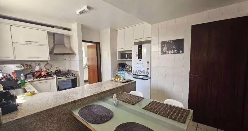 Casa à venda, 238 m² por R$ 1.980.000,00 - Parque São Jorge - Florianópolis/SC