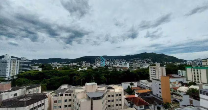 Apartamento com 5 quartos à venda na Rua Douglas Seabra Levier, 163, Trindade, Florianópolis