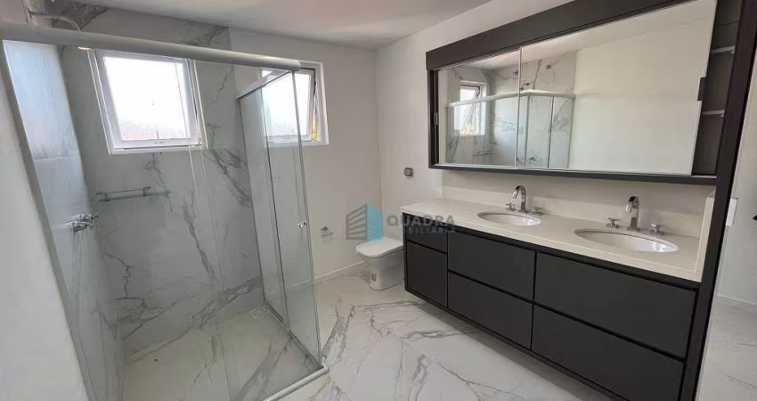 Excepcional Casa Reformada com 4 suítes no Jardim Anchieta