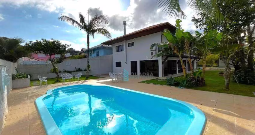 Casa à venda com amplo terreno de esquina no parque são jorge, florianópolis !!