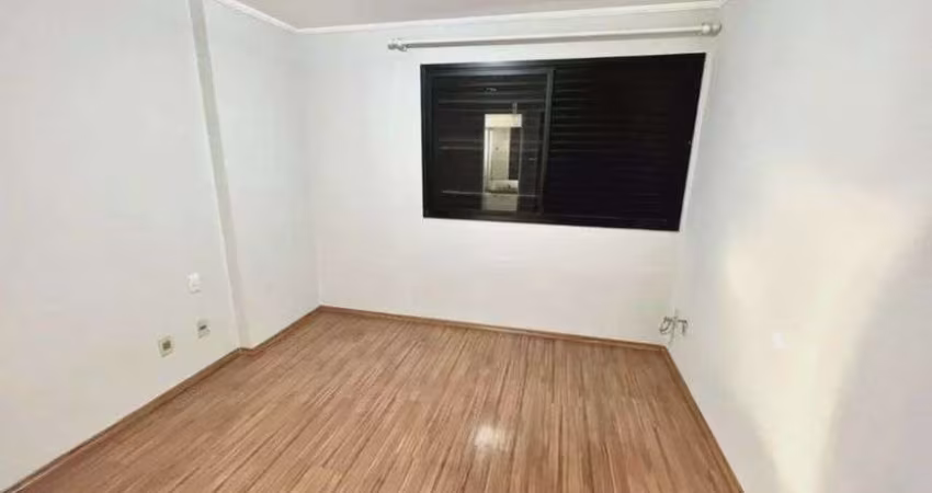 Apartamento à Venda no Condomínio Varandas do Cambuí em Cambuí - Campinas - SP