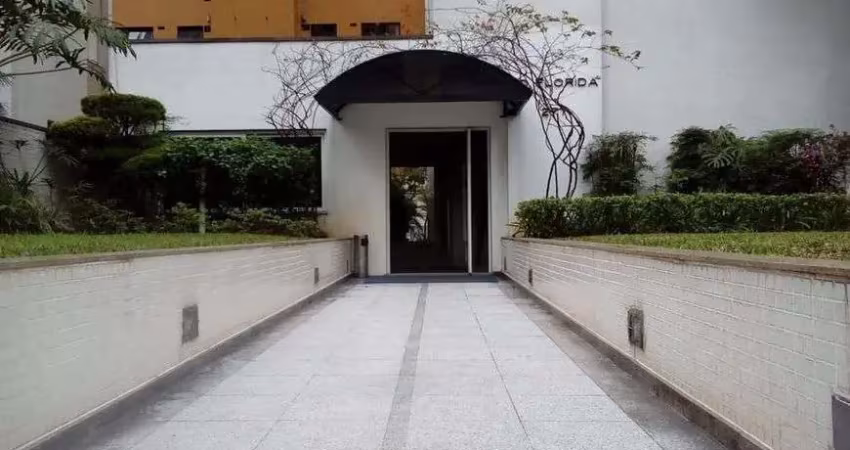 Apartamento para venda tem 80 metros quadrados com 3 quartos em Moema - São Paulo - SP