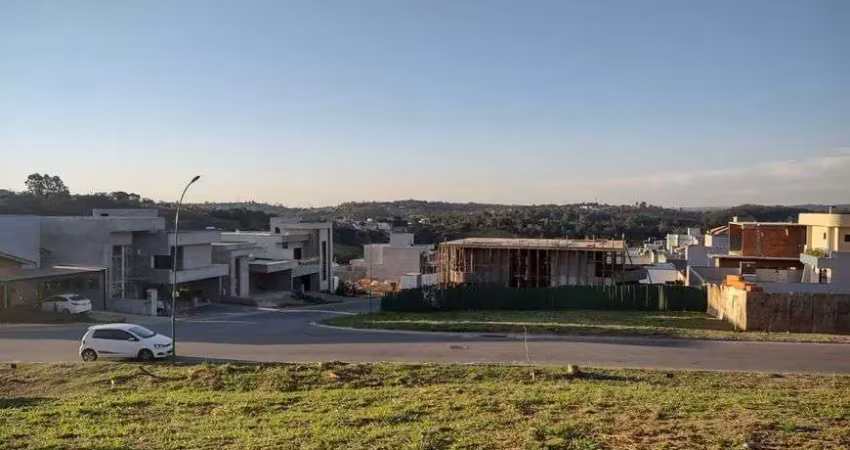 Lote à venda no Condomínio Montalcino em Valinhos - São Paulo.