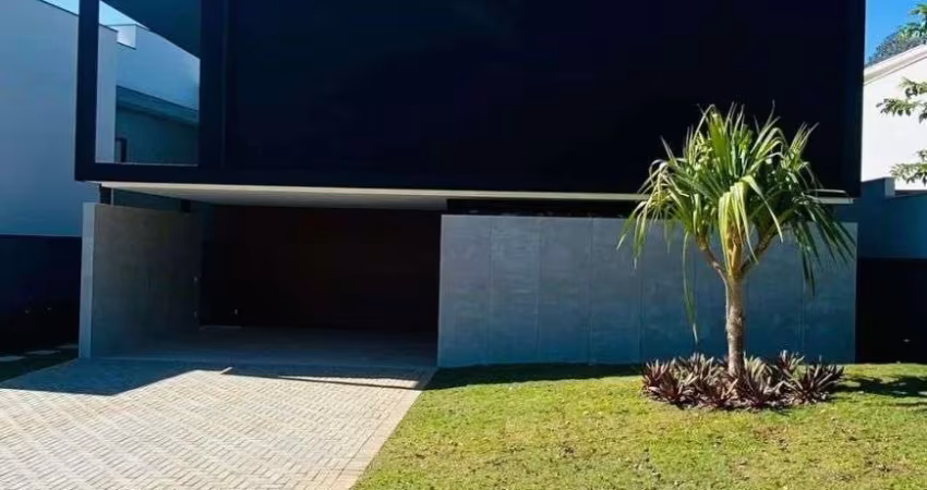 Casa alto padrão à venda no condomínio Alphaville Nova Esplanada 3 em Capoavinha em Votorantim - SP