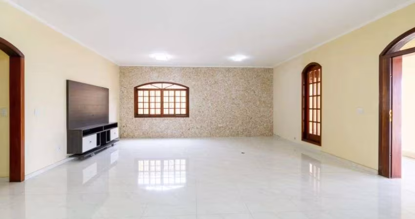 Casa sobrado alto padrão à venda no Condominio Dom Henrique no Parque Dom Henrique em Cotia - SP