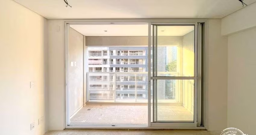 Studio à venda no Condomínio Op Art Ibirapuera em Indianópolis - São Paulo - SP