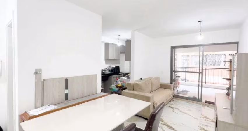 Apartamento à venda no Condomínio Living na Vila Mariana em São Paulo - SP
