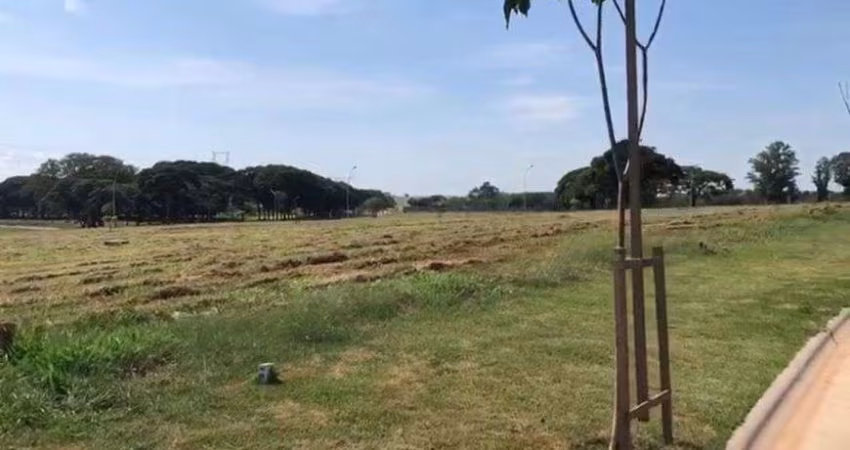 Terreno à venda na Santa Izabel em Jaguariúna - SP.