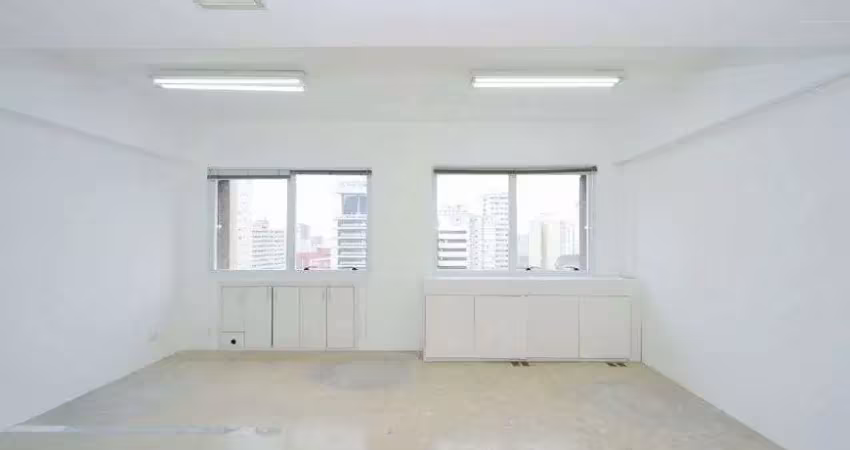 Sala à venda no Condomínio Edifício Mercure Bela Vista Central Towers em Bela Vista - São Paulo - SP
